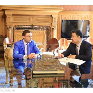 中国美术馆代表团访问俄罗斯艺术科学院